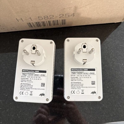 AVM FRITZ! Powerline 1200 Mbit/s Netzwerkadapter Set - 2 Stück - Bild 1 von 2