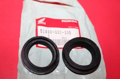 Juego de sellos de horquilla delantera Honda NOS CANTIDAD2 CR80 87 XL250 88-90 NX125 # 51490-GS2-305 Foto 1 de 4
