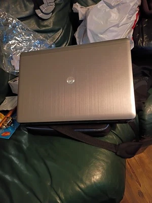 Computadora portátil HP ProBook 4540s Foto 1 de 4