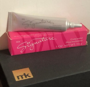 Mary Kay Signature Concealer IVORY 907900 New in box Discontinued Rare