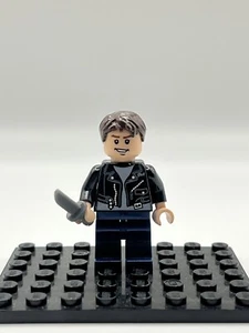 LEGO Indiana Jones Mutt Williams Minifigure IAJ012 7628 7627 7624 7296 w/ Knife - Picture 1 of 5