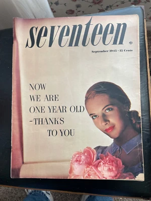 Vintage Seventeen Magazine September 1945 Foto 1 de 4