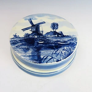 Tarro de porcelana en polvo azul Delft molino de viento escena 5 en Holanda caja de baratijas con tapa - Imagen 1 de 4