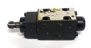 Parker 5000PSI 30 Degree Directional Control Valve 5000PSI D1VC4BV 72 USED - Picture 1 of 8