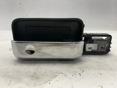 Manija de puerta de pasajero delantera derecha interior fabricante de equipos originales Ford F-150 2004-2008 Foto 1 de 3