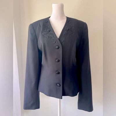 Vintage Y2K Laura Ashley Black Floral Embroidered Single Breasted Blazer - Image 1 of 4