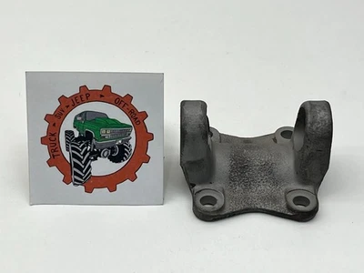 GM GMC SM420  2wd Drive Manual Transmission Rear Drive Shaft Front Flange OEM - Image 1 of 4