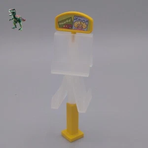 Playmobil-Reviewer-Poster-Magazine-Cardholder-Yellow-Card-Vintage-3200 - Picture 1 of 2