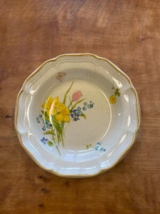 Mikasa Garden Club EARLY SPRING EC408 Rim Soup Bowl 8 1/2" 1 ea 10 available - Picture 1 of 3