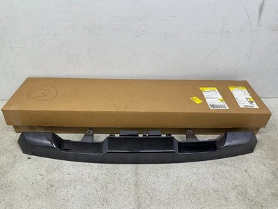 NEW 2024-2025 GMC SIERRA 2500 3500 HD FRONT UPPER HOOD MOLDING TRIM OEM 84915481 - Image 1 of 4