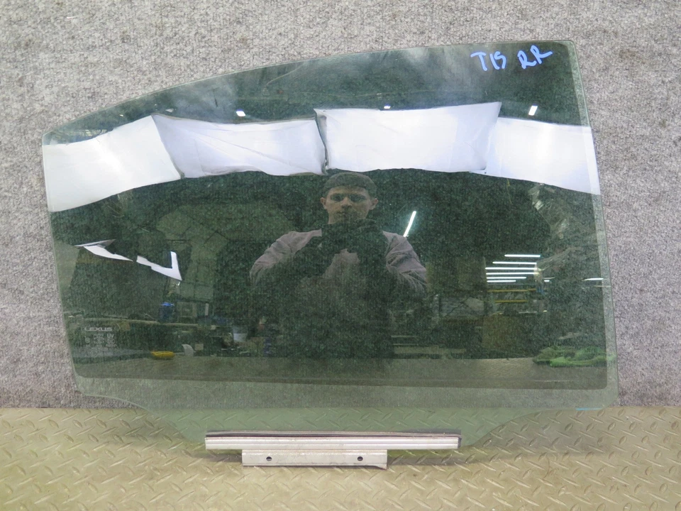 06-14 LEXUS IS250 IS350 IS-F SEDÁN PUERTA TRASERA DERECHA CRISTAL VENTANA OEM Foto 1 de 4