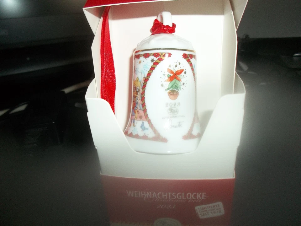 Hutschenreuther Weihnachten Porzellanglocke 2023 (02250-722828-27920)