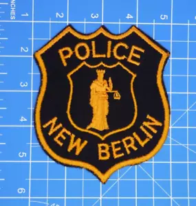Nuevo parche de la policía de Berlín Wisconsin - De colección - Imagen 1 de 2