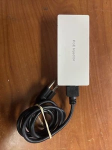 Tenda POE30G-AT IEEE802.3at Gigabit PoE Injector 30W Power Over Ethernet Adapter - Picture 1 of 3
