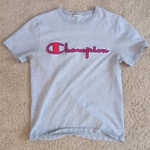 Camiseta Champion Hombre Mediana M - Gris - LETRAS ELEVADAS BORDADAS - Imagen 1 de 5