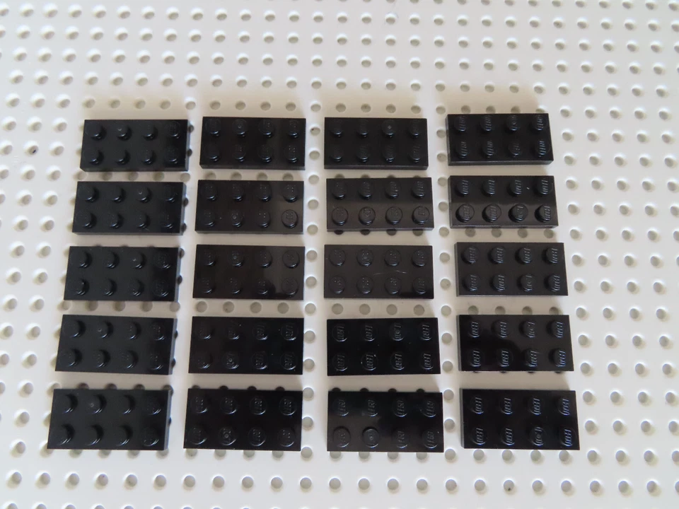 Lego 20 x flache Platte Bauplatte 3020  2x4   Noppen  schwarz - Bild 1 von 1