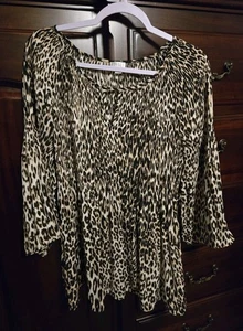 Spense Blouse Women's Size Medium Animal Print Flowy Bell Sleeve Boho Tunic  - Picture 1 of 7