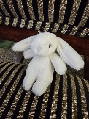 RETIRED!! Authentic US SELLER Jellycat BASHFUL BUNNY CREAM BAG CHARM. New W Tag - Image 1 of 3