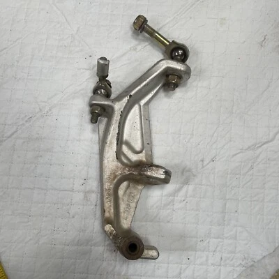 Ski Doo MXZ Adren 600 HO 800R 2010 ETEC REV XP pierna de husillo de esquí izquierda 1939 Foto 1 de 4