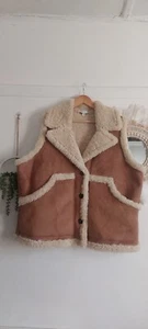 Topshop Tan Shearling Gilet Size L 16 - Picture 1 of 9