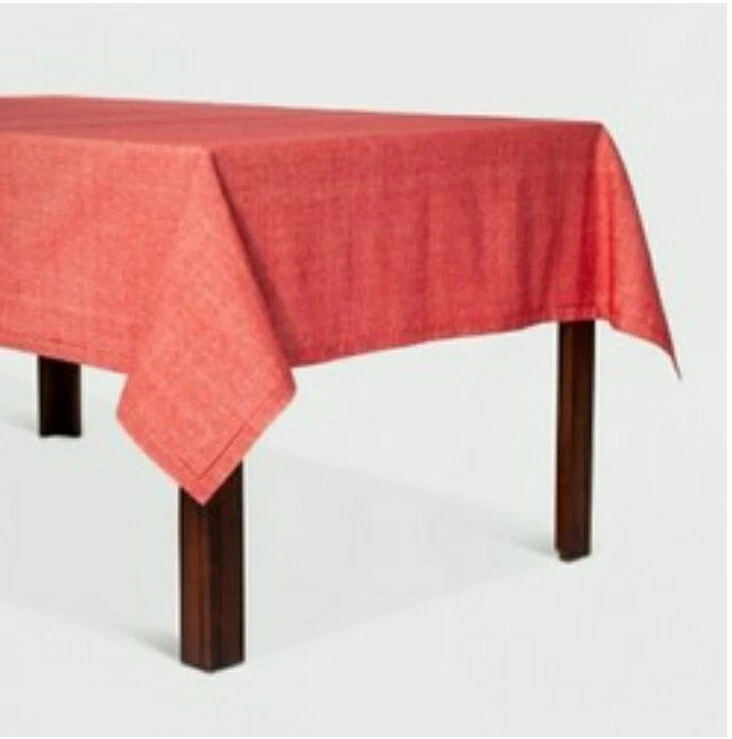 Threshold Chambray Hemsticth Round Tablecloth Red 100 Cotton 70" Seats 4-6 L7
