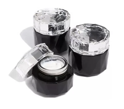 Elizabeth Grant Caviar Día + Noche + Crema para Ojos TRIO Recarga Celular Edición Diamante Foto 1 de 4