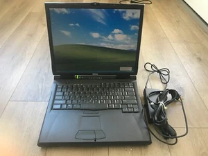 Dell Latitude C840 15" Intel Pentium 4 1.80GHz 384MB RAM 30GB HDD Win XP PRO - Picture 1 of 18