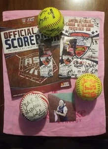 Softball-WM 2012 riesiges Autogramm Lot Bälle Tickets Programm Punktebuch. - Bild 1 von 23