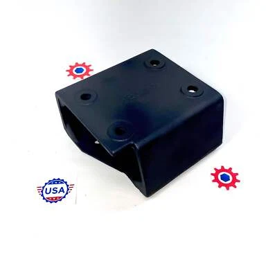 SOPORTE, MONTAJE MOTOR, DERECHA; HUMMER M998A1 H1; 12480690 2510-01-589-4669 Foto 1 de 4