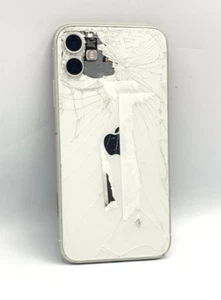 Apple iPhone 11 64 GB Blanco Desbloqueado (Sin probar) Para piezas - Imagen 1 de 8