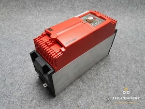 COSER EURODRIVE MC07A055-5A3-4-00 MOVITRAC + MDX60A0054-5A3-4-00 - Imagen 1 de 9