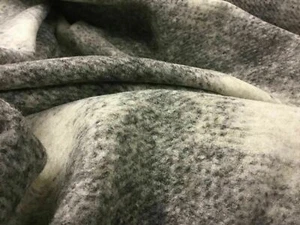 NEW Beautiful Italian Superior Multicoloured Wool Fabric 55" 142 cm Cloth Suit - Picture 1 of 9