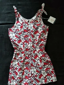Vineyard Vines Target girls floral romper white red whales sleeveless Size S - Picture 1 of 7
