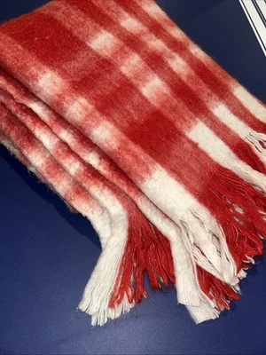 Pier1 Red & White Polyester/Wool Fluffy Throw - Image 1 of 4
