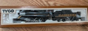Tyco HO Scale Clementine 0-8-0 Steam Engine #5 & Tender Good Condition  - Picture 1 of 2