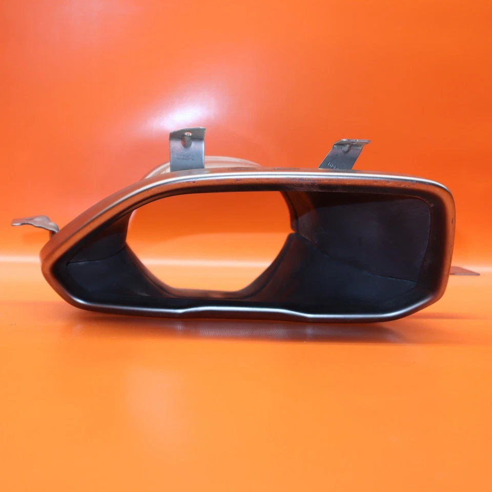 BMW 340 MUFFLER TIP LEFT DRIVER 2019 2020 2021 2022 2023 340I MSPORT 8058659 OEM - Image 1 of 4