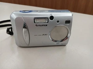 Fujifilm Finepix A303 Digital Camera - Picture 1 of 3