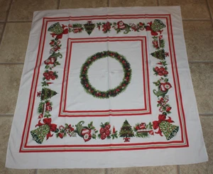 Vintage Tischdecke Weihnachtsbäume Glocken Kranz in der Mitte 44 1/2" x 48 3/4" - Bild 1 von 6