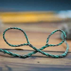 D97 Custom Flemish Twist Bowstring - Traditional Bowstring for Recurves, Longbow - Picture 1 of 3