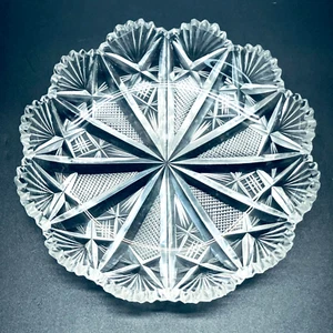Antique American Brilliant Crystal Cut Glass Shallow Bowl 5 3/4" Star Strawberry - Picture 1 of 19