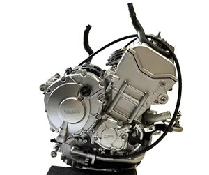 2015-2019 Yamaha R1 R1S R1M OEM Complete Engine Motor *DAMAGED* 9600 Miles! - Picture 1 of 19