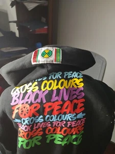 Sudadera con Capucha Cross Colours Negra Lives For Peace Negra Para Hombre Talla Mediana EE. UU. NUEVA CON ETIQUETAS - Imagen 1 de 11