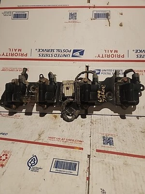 Paquete de encendedor de bobina de encendido para Chevrolet Silverado Tahoe 1500 2003 5,3  Foto 1 de 4