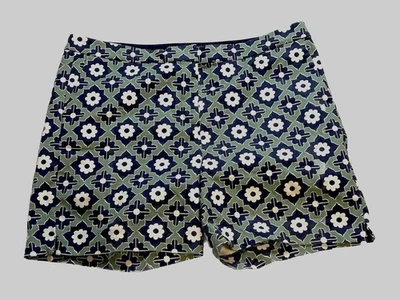 BODEN - Richmond - Women's - Size 8 -  Blue, Green & White - 6” Shorts - Floral - Image 1 of 4
