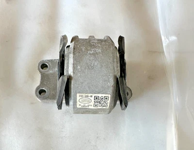 2013-2022 RANGE ROVER L405 TRANSMISSION MOUNT GEARBOX SUPPORT BRACKET SPORT 5H32 - Image 1 of 4