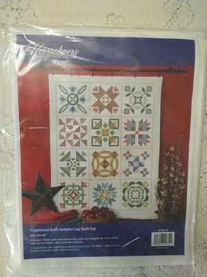 Herrschners Edredón Tradicional Sampler Lap Quilt Top - Estampado 34” x 43” - NUEVO Foto 1 de 4