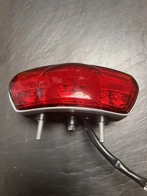 Conjunto de luces traseras LED estándar genuinas Triumph Scrambler 1200 XC XE Foto 1 de 4