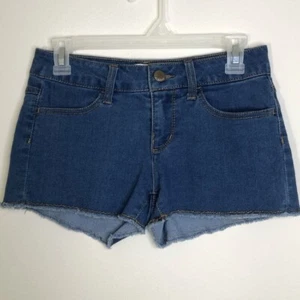 No Boundaries Size 5 Medium Wash Shorts w Pockets Frayed Edge Fringe Casual Cute - Picture 1 of 4