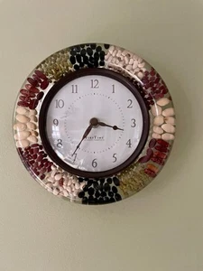 Runde Wanduhr - Pastoral Dwelling Acryl Plexiglas getrocknete Bohnen und Samen GETESTET - Bild 1 von 11