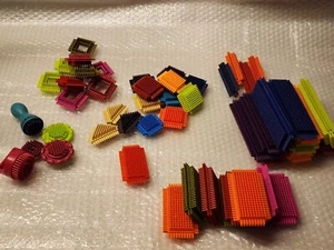 50pcs. Bristle Blocks Various Sizes And Shape - Picture 1 of 10